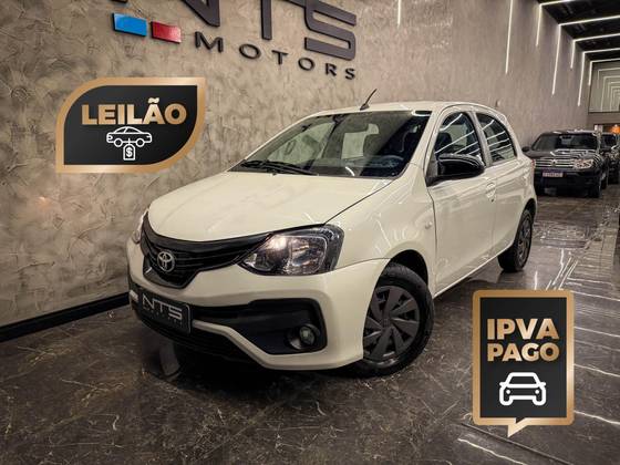 TOYOTA ETIOS 1.5 XS 16V FLEX 4P AUTOMÁTICO TOYOTA ETIOS 1.5 XS 16V FLEX 4P AUTOMÁTICO